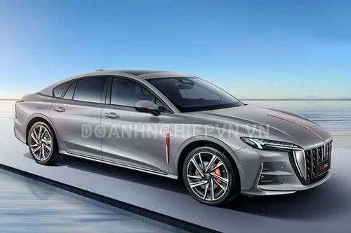 Xe sedan đẹp hơn Toyota Camry, công suất 248 mã lực, giá 'hạt dẻ'