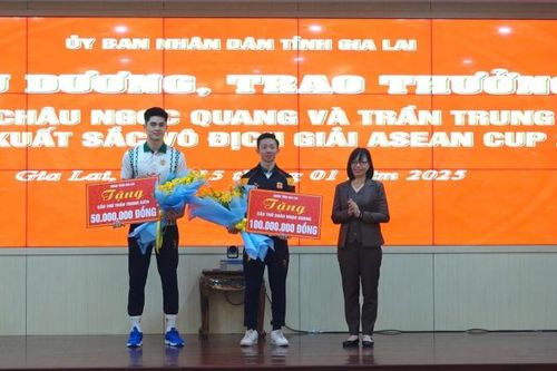 Trụ cột HAGL nhận phần thưởng lớn sau chức vô địch AFF Cup 2024