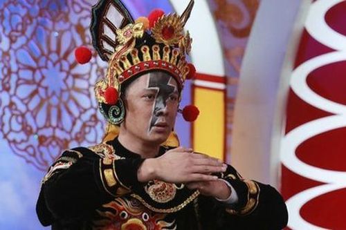Nam diễn viên xin 3 lần mới được đóng Táo Quân, ngoài đời cưới vợ đại gia, ở nhà bạc tỷ