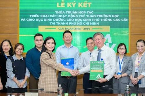 Hợp tác triển khai các hoạt động thể thao trường học và giáo dục dinh dưỡng cho học sinh tại TPHCM