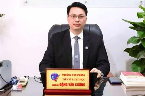 Vụ bé gái 4 tuổi bị người lạ vào trường dẫn đi: Cần xem xét trách nhiệm của nhà trường