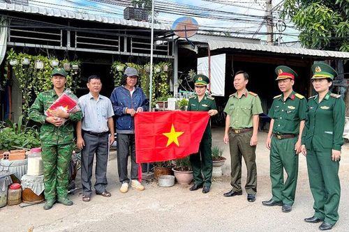 Huyện An Phú tổ chức lễ xuất quân Tết quân - dân năm 2025