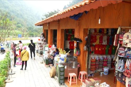 Trường Hà khắc ghi lời Bác dặn