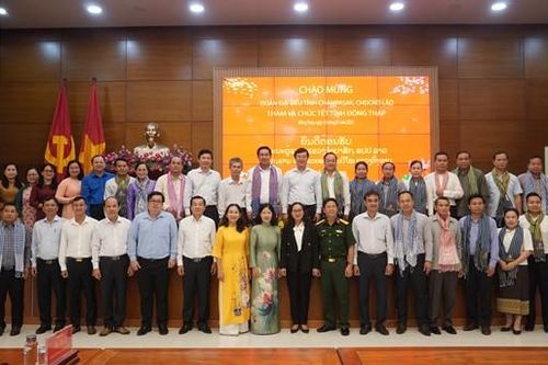 Lãnh đạo tỉnh tiếp Đoàn đại biểu tỉnh Champasak đến thăm, chúc Tết Nguyên đán Ất Tỵ 2025