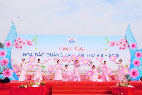 Khai mạc Hội chợ hoa đào Quảng Lạc lần thứ VIII năm 2025