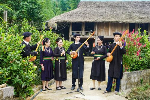 Nghệ nhân trẻ gìn giữ, lan tỏa âm nhạc dân tộc Tày