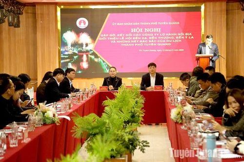 Thành phố Tuyên Quang kết nối các công ty lữ hành giới thiệu về du lịch Tuyên Quang