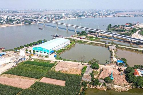 Nam Định: Cầu Đống Cao thông xe tạm đáp ứng nhu cầu người dân dịp tết Nguyên đán Ất Tỵ 2025