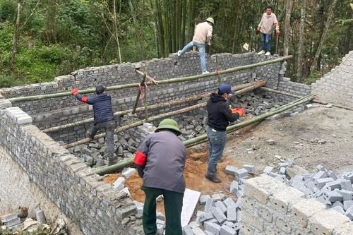 Sa Pa (Lào Cai): Tuyên truyền sâu rộng 'Sổ tay đô thị - nông thôn' cho người dân