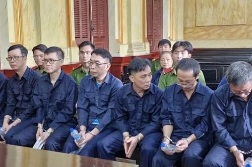 Xét xử vụ án vi phạm về quy định đấu thầu gây thiệt hại hàng chục tỷ đồng