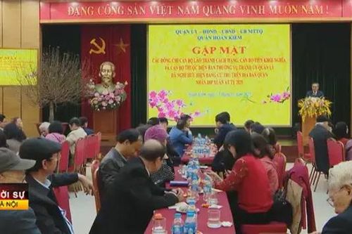 Quận Hoàn Kiếm tổ chức gặp mặt mừng xuân Ất Tỵ