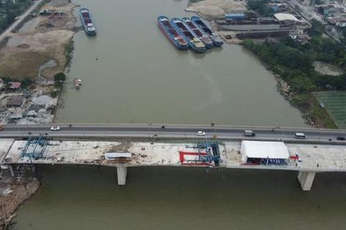 Cầu Lạc Quần ở Nam Định mới hợp long có gì đặc biệt?