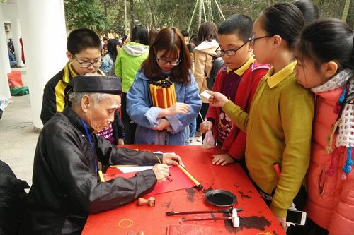 'Trải nghiệm Tết truyền thống' tại Bảo tàng Dân tộc học Việt Nam