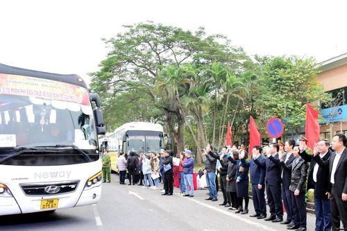 Những chuyến xe nghĩa tình