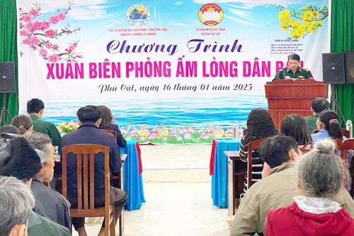 'Xuân Biên phòng ấm lòng dân bản' khu vực biên giới biển Phù Cát