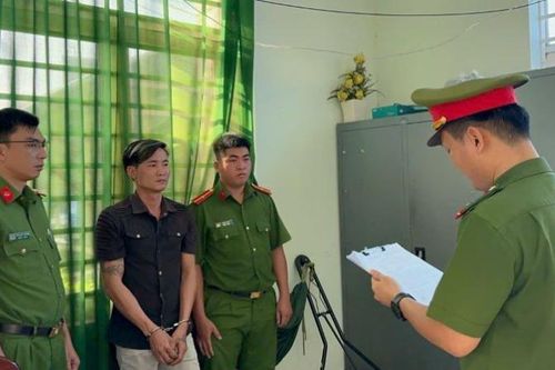 Bắt tạm giam đối tượng có nhiều tiền án về hành vi gây mất trật tự công cộng khi tham gia giao thông