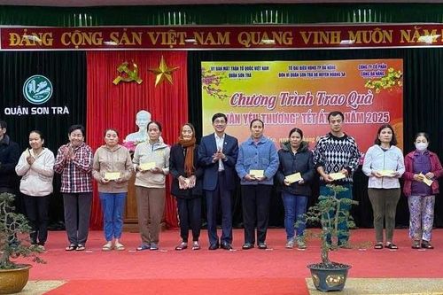 Chung tay chăm lo Tết cho hộ nghèo quận Sơn Trà và bà con vùng cao Quảng Nam