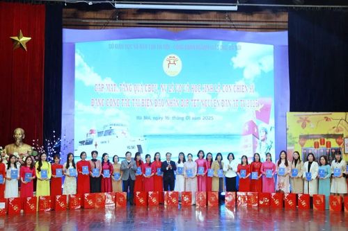 Chương trình Tết sum vầy 2025: Chia sẻ, động viên nhà giáo