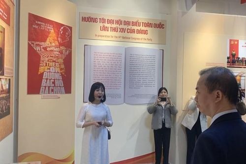 Tái hiện những mốc son lịch sử của Đảng Cộng sản Việt Nam