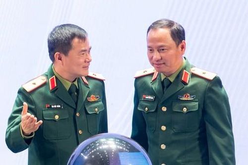 Chủ tịch Viettel: Tìm cách làm mới, thị trường mới để tạo tăng trưởng trung bình 2 con số trong giai đoạn mới