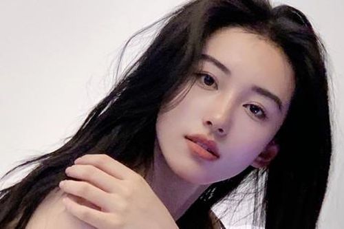 Nhan sắc mỹ nhân 10X đóng Tiểu Long Nữ