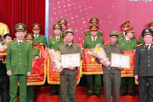 Hà Nội tuyên dương cán bộ Công an xã tiêu biểu
