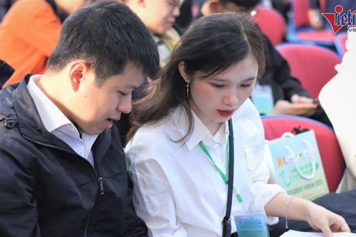 Loạt trường ĐH công bố mức thưởng Tết, giảng viên có thể nhận đến 70 triệu đồng