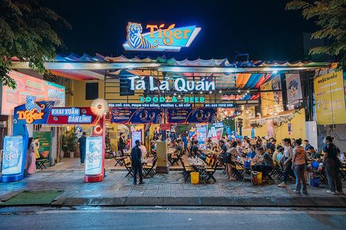 'Đột nhập' các hàng quán tại TP.HCM để khám phá loạt hoạt động khai xuân bản lĩnh của Tiger Beer