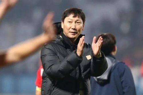 HLV Kim Sang-sik thở phào sau AFF Cup 2024, tiết lộ sự thật kinh ngạc về ĐT Việt Nam