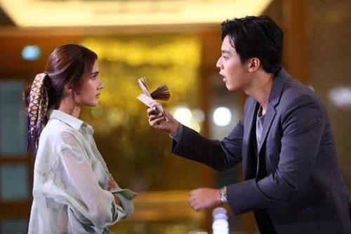 Chồng vừa 'trúng quả' tỷ đồng, vợ cũ xuất hiện, đòi chia đất: Câu chuyện nghẹt thở giữa quyền lợi và trách nhiệm