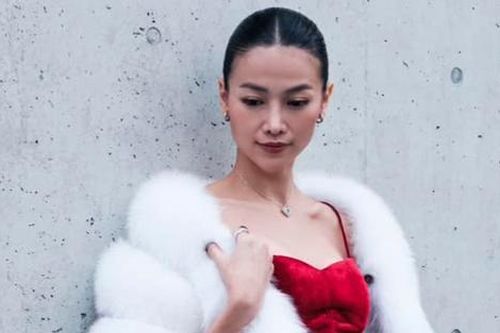 Hoa hậu Phương Khánh khoe nhan sắc nóng bỏng hết cỡ khi tái xuất