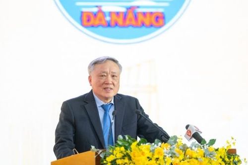 Phó Thủ tướng Nguyễn Hòa Bình nêu 5 lưu ý phát triển trung tâm tài chính quốc tế