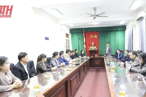 Đoàn công tác Sở Y tế tỉnh Hủa Phăn thăm và làm việc tại Thanh Hóa