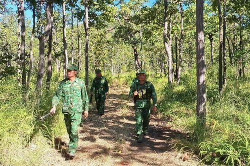 Chuyện ở chốt 383