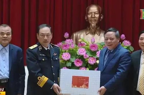 Hà Nội luôn gắn bó với Quân chủng Hải quân