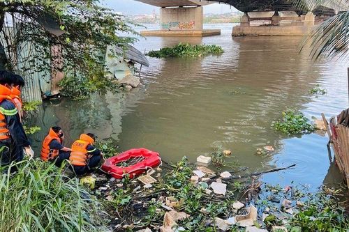 Phát hiện thi thể cô gái trẻ dưới sông Đồng Nai: Người mẹ tiết lộ về số tiền 200 triệu đồng