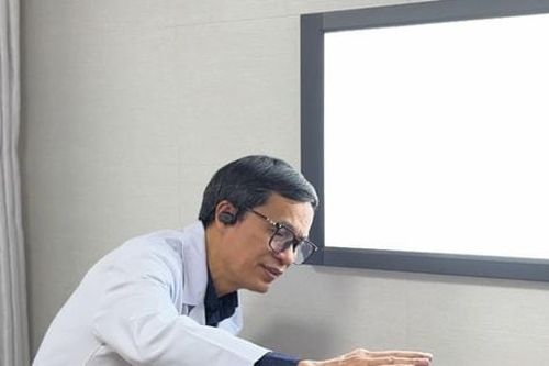Giúp nam thanh niên thoát gần 100 cơn động kinh mỗi ngày