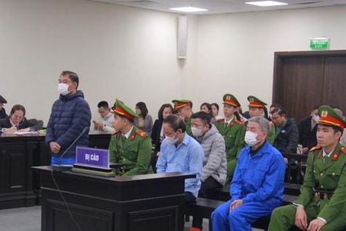 Cựu Chủ tịch NXB Giáo dục bị tuyên 12 năm tù vì nhận hối lộ 25 tỷ đồng