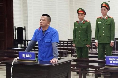 Thuê xe ô tô mang đi cầm cố để lấy tiền đánh bạc