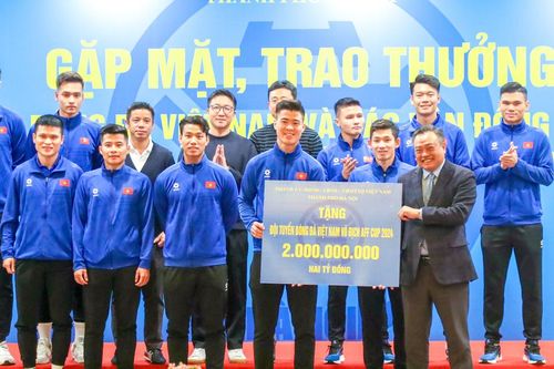 Gặp mặt, trao thưởng cho tuyển Việt Nam, VĐV Hà Nội vô địch ASEAN Cup 2024