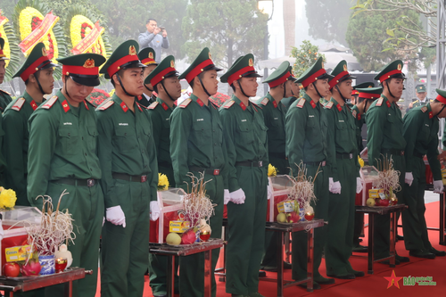 Huyện Vị Xuyên (Hà Giang) truy điệu, an táng hài cốt liệt sĩ
