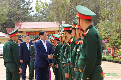 Thượng tướng Trần Quang Phương thăm, chúc Tết lực lượng vũ trang Đắk Nông