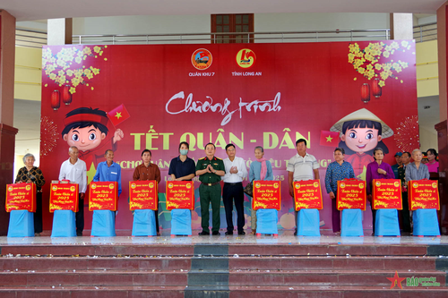 Tết quân dân 'Chợ xuân 0 đồng - Lan tỏa yêu thương' - hoạt động nhiều ý nghĩa tại chương trình 'Xuân Chiến sĩ'