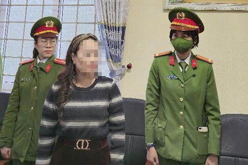 Uốn lưỡi… đoạt tiền