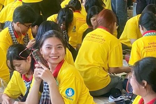 Lan tỏa sức trẻ tình nguyện thông qua hoạt động 'Nghìn bánh chưng xanh'