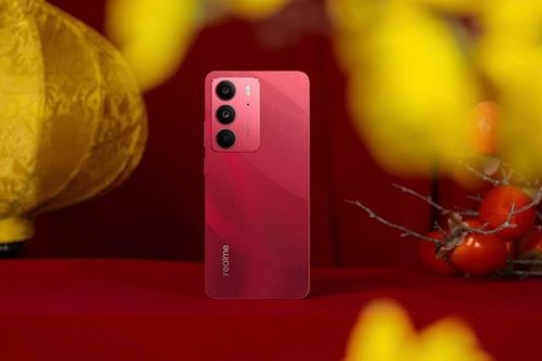 Vì sao 'siêu phẩm' Realme C75 Đỏ hồng ngọc được săn lùng dịp Tết?