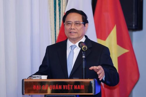Thủ tướng xúc động giải đáp 10 kiến nghị của kiều bào Ba Lan