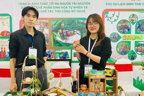 Sinh viên miền Tây tiến bước vào kỷ nguyên mới
