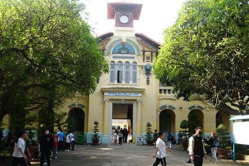 498 sinh viên sư phạm tại TPHCM nhận hỗ trợ 127 triệu đồng/ người