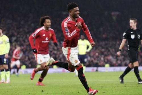 Diallo lập hat-trick, Man Utd ngược dòng đánh bại Southampton